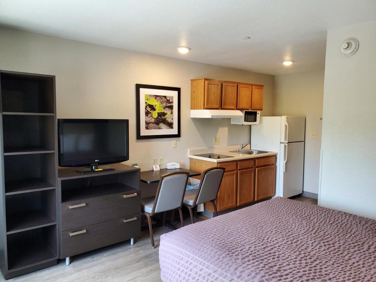 Woodspring Suites Kansas City Mission Merriam Exterior foto